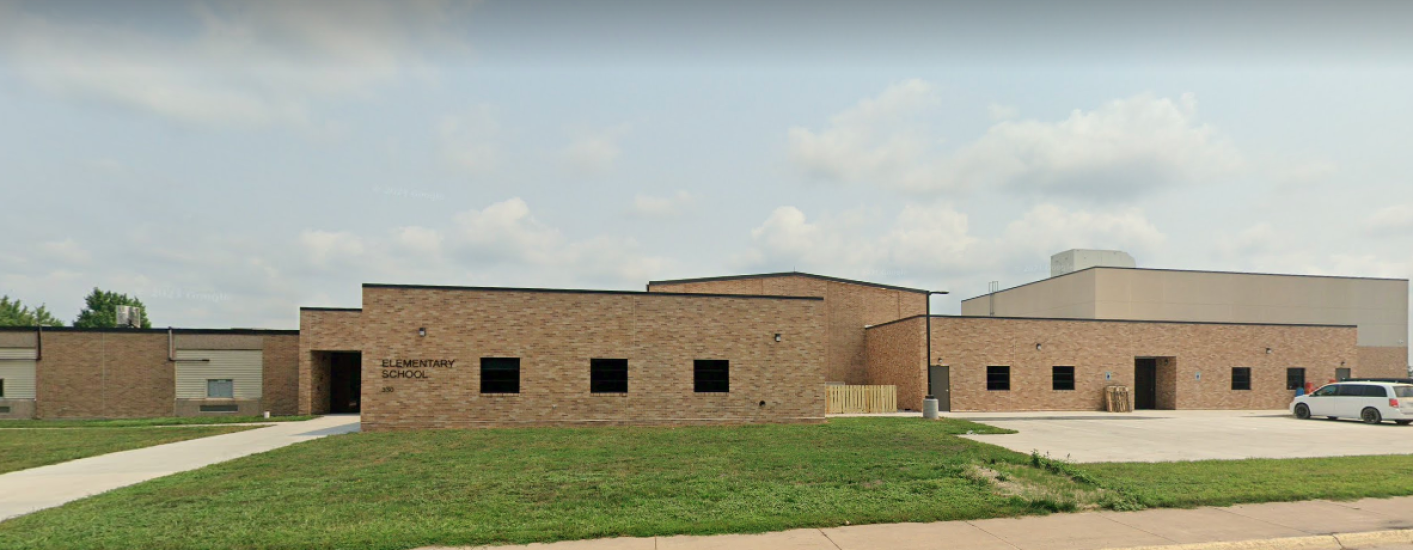 Calhoun County Phoenix - Staff Photo - Create Article