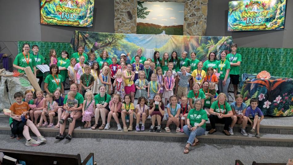 Calhoun County Phoenix - Staff Photo - Create Article