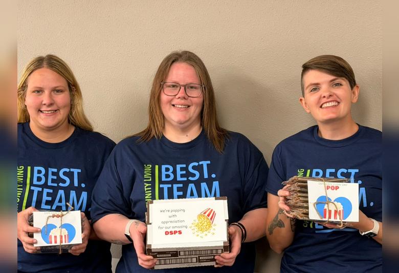 Calhoun County Phoenix - Staff Photo - Create Article