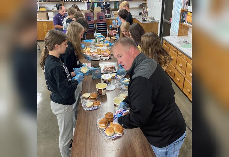 Calhoun County Phoenix - Staff Photo - Create Article