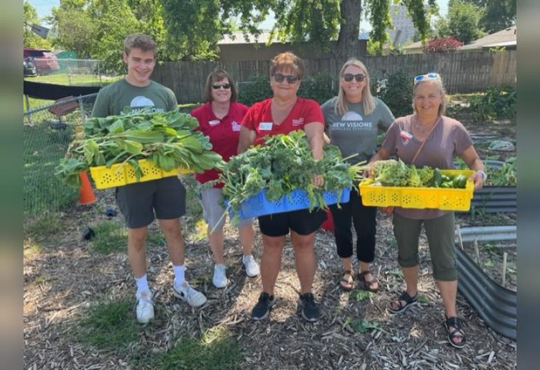 Calhoun County Phoenix - Staff Photo - Create Article