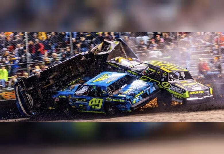 Calhoun County Phoenix - Staff Photo - Create Article